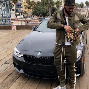 Meet your Posher, Mike